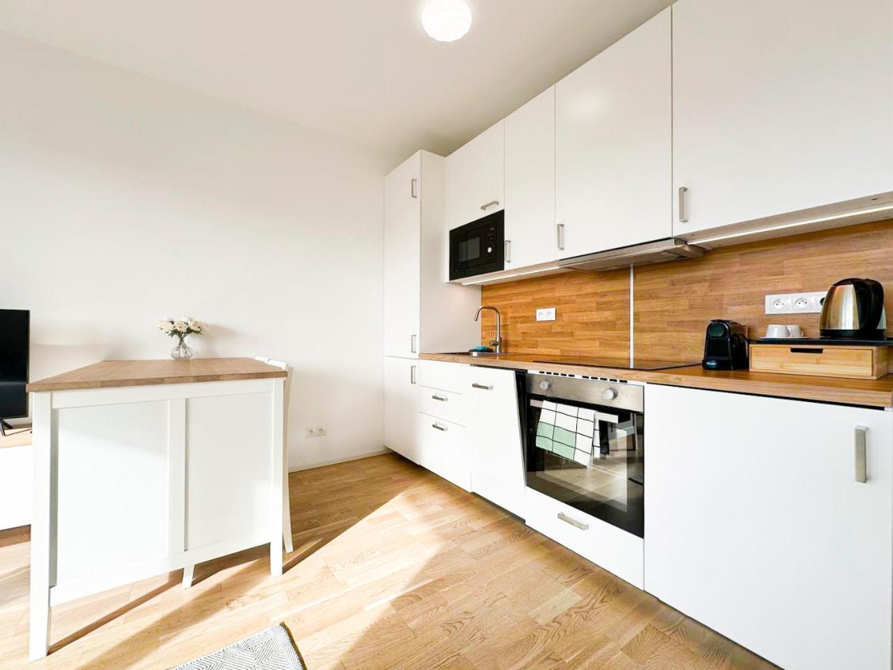 Vila Vinice Prag Exterior foto